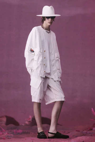 Look 11